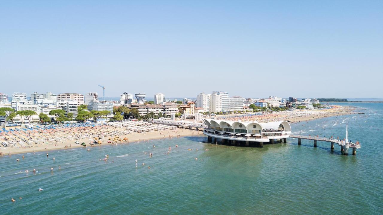 Appartamenti Lucerna Lignano Sabbiadoro Exterior foto